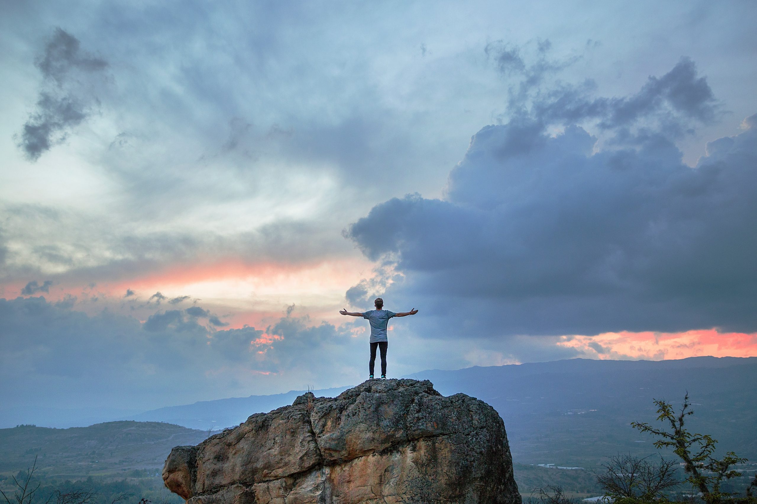 sanctuary-prayer4-scaled.jpg sanctuary-prayer4-scaled.jpg